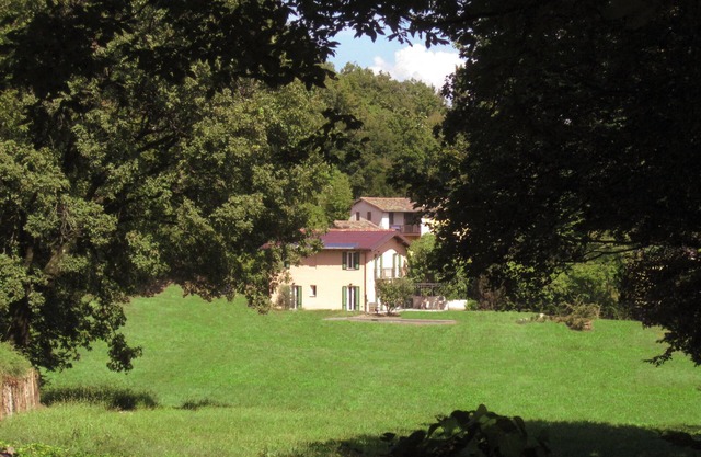 LA COMMISSERIA Beautiful new house with private pool surrounded by nature