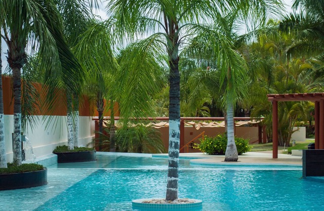 La Cruz Marina view 2 bdrm condo