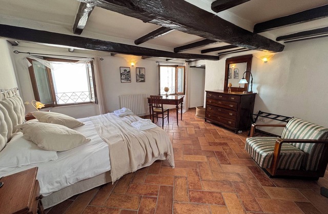 "La Dolce Vita" in the heart of the historic center Spoleto with 2 bedrooms and 2 bathrooms