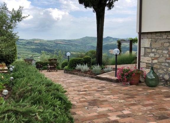 La Fontanella Country House