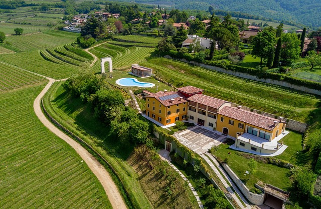 La Fonte degli Dei Wine Relais