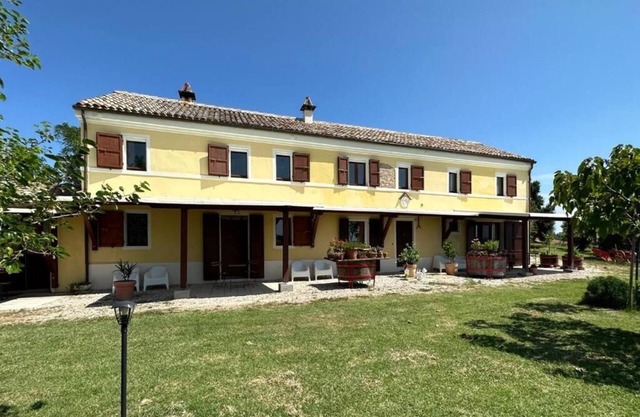 la Ginestra 3bdr max 12pax 160sqm @ Casale VillaSofia Senigallia