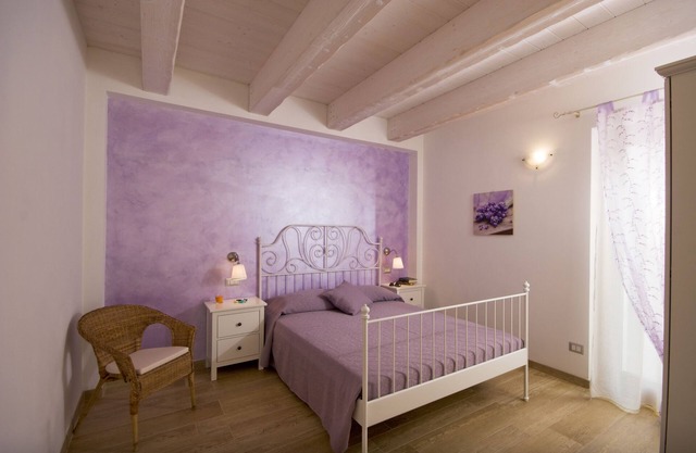 La Ginestra in the heart of the Conero park