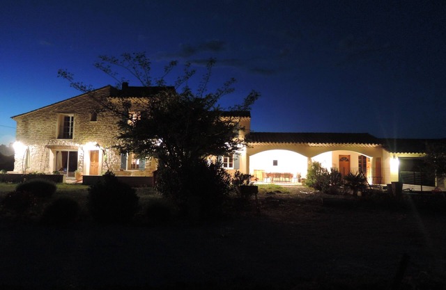 LA GRANGE Mas Provencal 4bedrooms - 4 bathrooms - 3WC