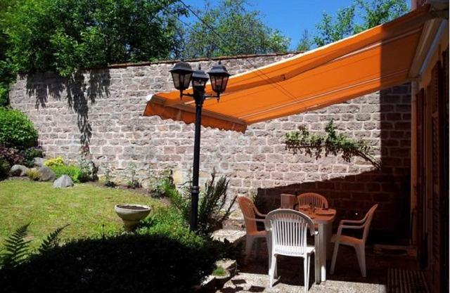 LA HALTE des PRINCES - Beautiful private house with enclosed garden
