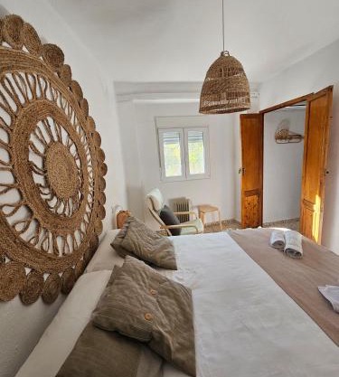 La huerta del Castillo con su Caz de agua - Enjoy Life & Relax