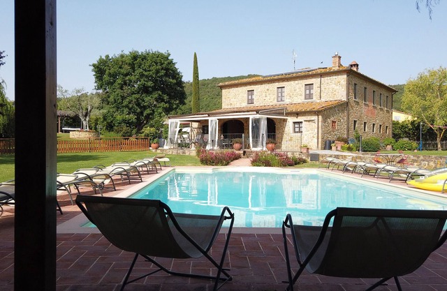 La Quiete Villa with swimming pool in the heart of the Tuscan countryside
