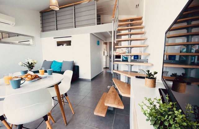 La Location de la Mer: appartement vue mer en duplex 1 chambre 1 mezzanine