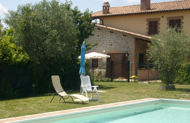 La Loggina Maxi con 2 giardini recintati privati