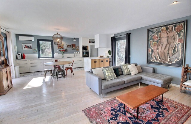 La maison du Barroux, house with swimming pool, calm and exceptional view