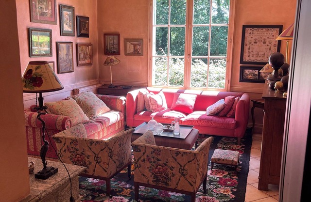 La Maison Rose 🌹