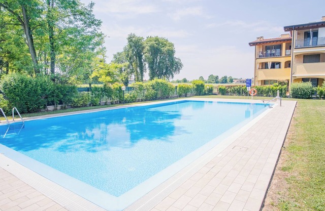La Moderna Egman - Two Bedroom Apartment, Sleeps 5