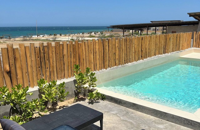 La Morada Punta Sal - Brand new beach house in front of the ocean