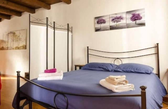 LA MORRA FLAT - apartment in the center of La Morra