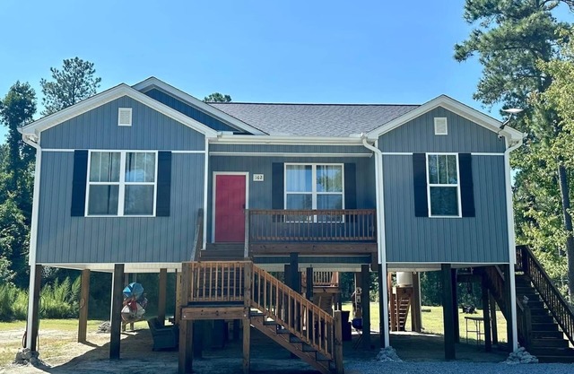 La Paglia Orba, Broad Creek Retreat near Oriental NC
