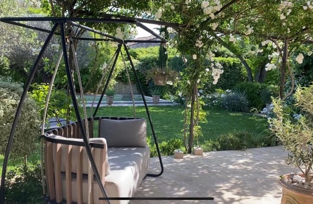 La PARADOUNE 1