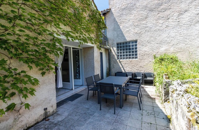 La Parenthèse en Périgord – 8 guests, private garden, Wi-Fi, village center