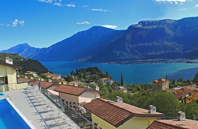 La Quiete Barbara apartment Terrace Lake view