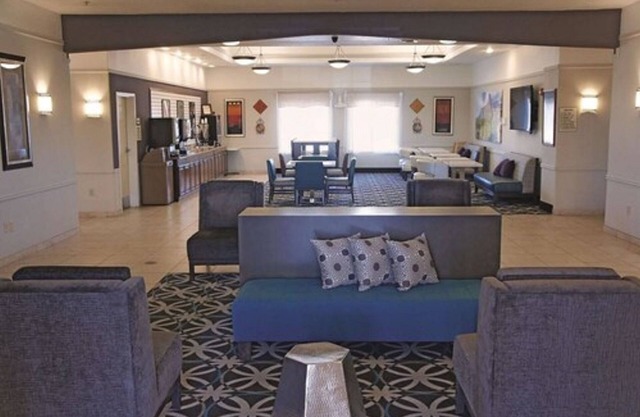 La Quinta Inn & Suites by Wyndham Brownwood