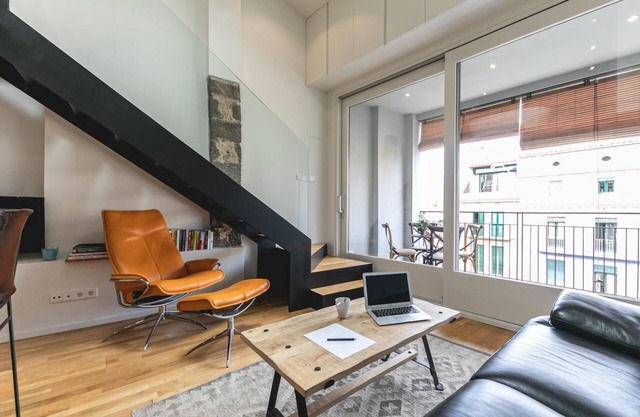 La Rambla Penthouse - Holiday Apartment in Girona | Bravissimo