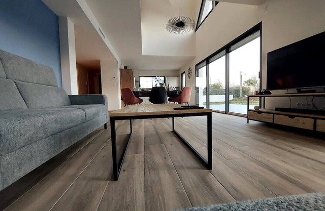 La Saline - Villa with pool 450m from the beach