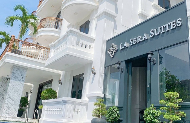 La Sera Suites An Vien