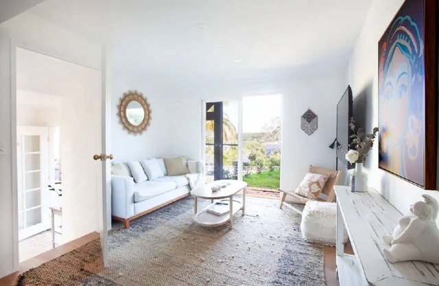 La Sirena One Bedroom Coastal Living Apartment