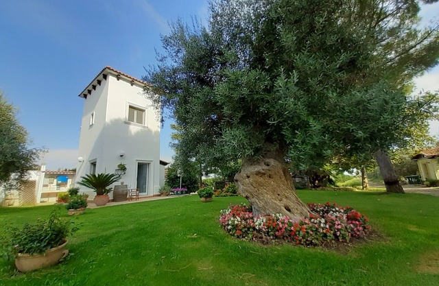 La Stornara | Agriturismo + Mare in Riserva Naturale | Torretta Mini-House