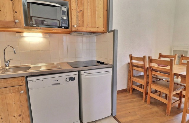 La Tania: 2 Rooms Cabin, 6 Pers, Balcony, TV, Non-Smoking