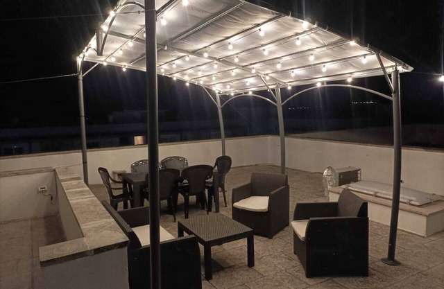 La Terrazza, family-friendly apartment just 3 km from the beaches