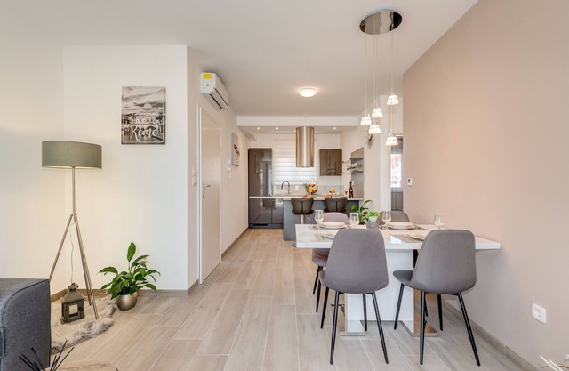 La vie est belle modern apartment in Trogir center