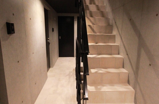 LA302 新宿の新しく快適なお部屋。都内観光地にもアクセス良好で、便利な環境です。