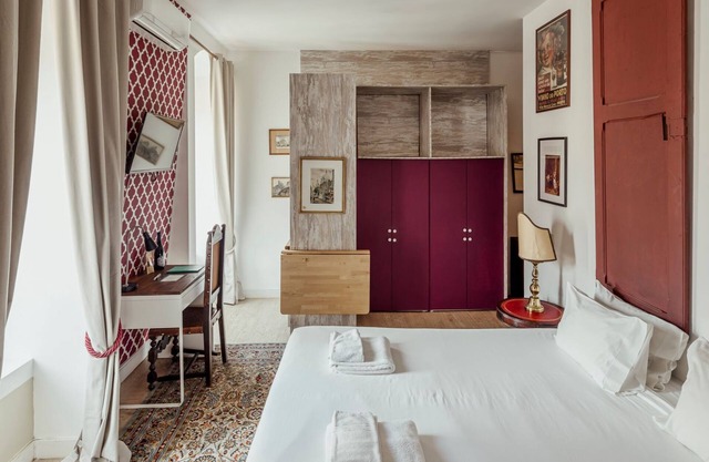Labor Alliance Residence - Room 9 by LovelyStay