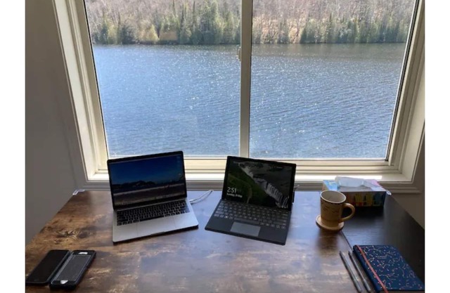 Lac Lola Waterfront Cottage 45 min from Ottawa