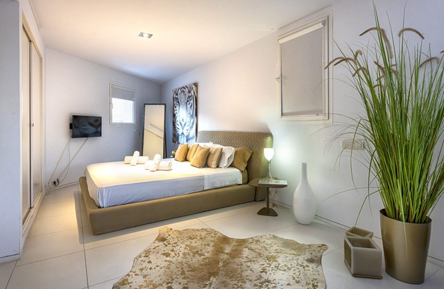 Lady Marina Penthouse Apartment in Botafoch Ibiza