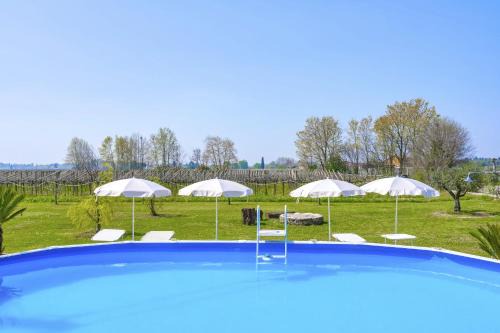 LAGOBALDO Apartments - Regarda Travel