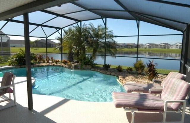 Lagoon Style Pool with GAMES ROOM!
