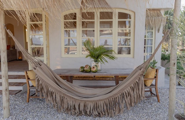 Laguna House