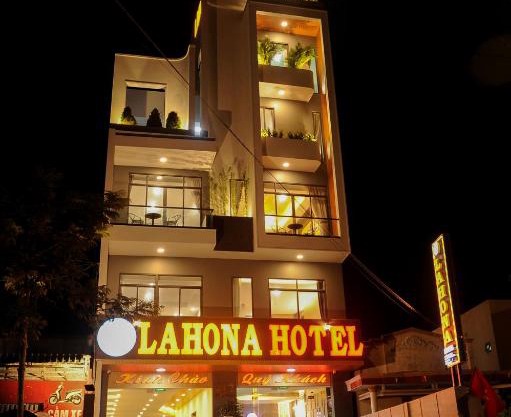 LAHONA HOTEL