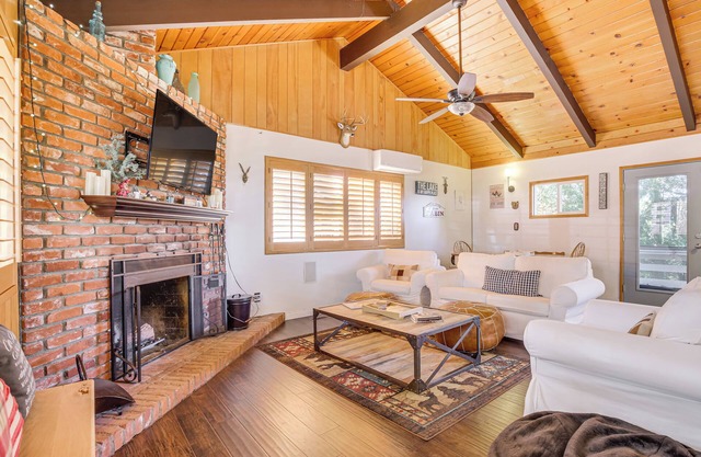 Lake Arrowhead Retreat By Snow Valley Mtn Resort!
