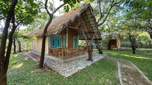 Lake Forest Holiday Resort