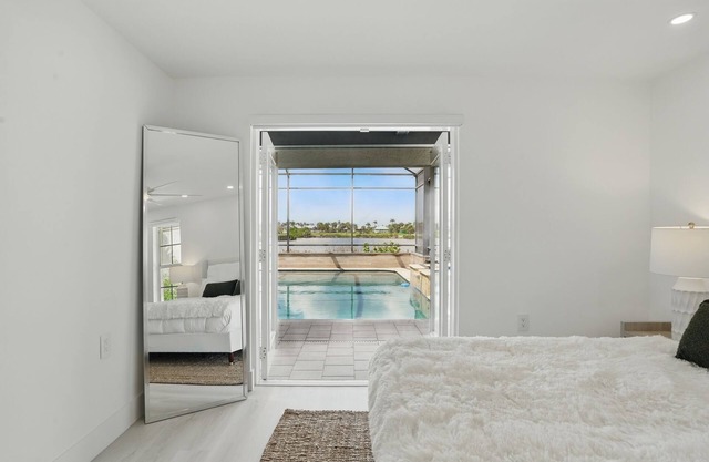 Lake front Island Oasis with Private Pool & Bike to Beach – Sanibel Retreat