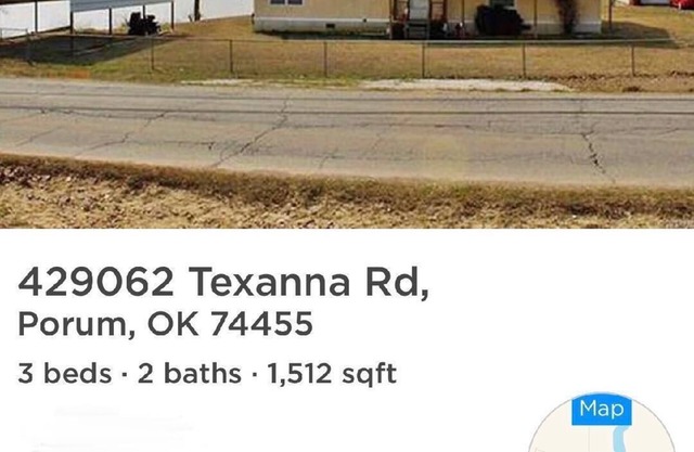 Lake front property.! Great for fishing, skiing,jet skiing, swimming , relaxing
