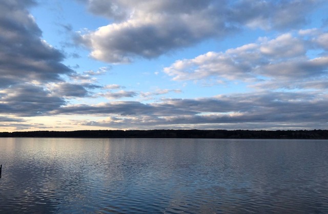 Lake House on shores of Lake Shamineau
