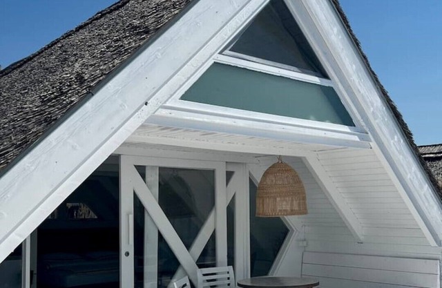 Lake hut "Strandhaus" directly on Lake Neusiedl