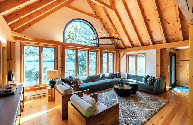 Lake Joe Retreat: 6-Bedroom Cottage & Boathouse w/Tennis Court & Scenic Trails