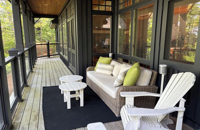 Lake Joseph Luxury Rental with 2-story Boathouse. Tennis & Pickleball Optional.