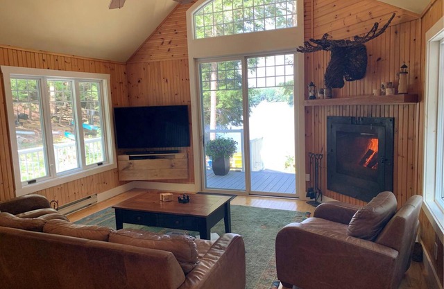 Lake Joseph Retreat