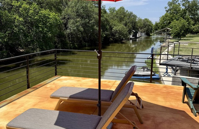 Lake LBJ Waterfront Home