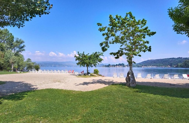 Lake Maggiore 2 Minutes Apartment